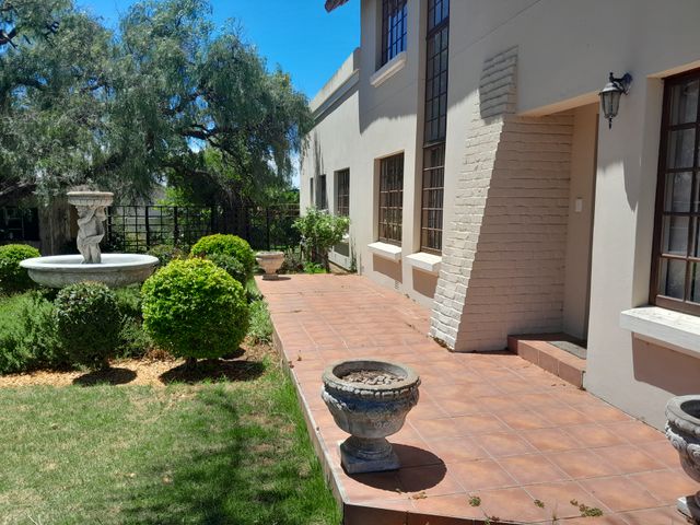 4 Bedroom Property for Sale in Albertinia Western Cape